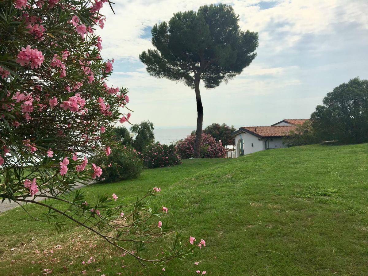 Sivinos Camping Boutique Manerba del Garda Kültér fotó